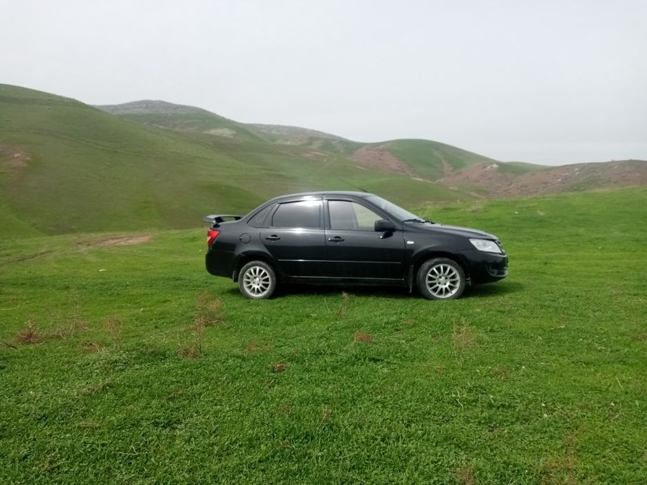 Продаю Ладу Гранту 2014 года