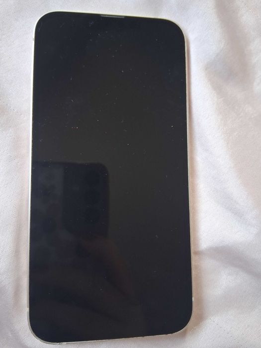 iPhone13 използван,но неразличим от нов