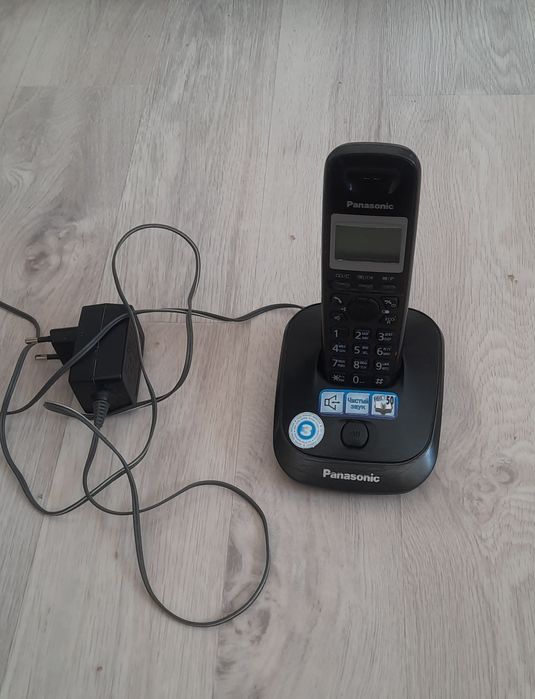 Радиотелефон сатылады.