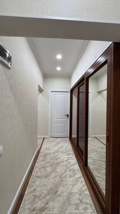 Юнусабад 3 квартал 3/1/4 (72²) продаётся квартира можно нежилое