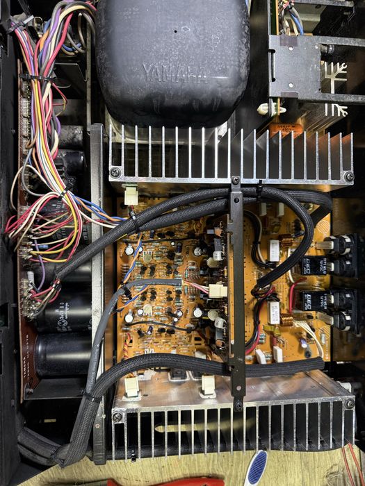 Yamaha M-50 Качествено стъпало