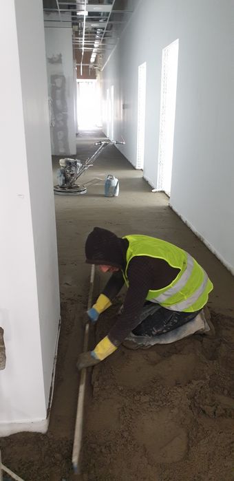 Executie sapa mecanizata