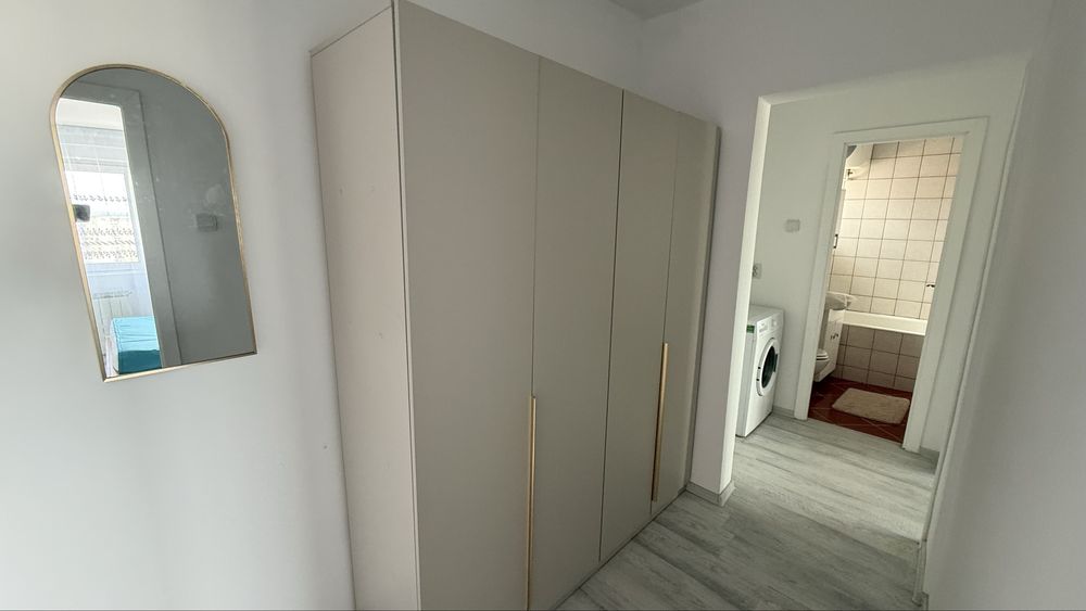 Apartament 3 camere Podu Gruii