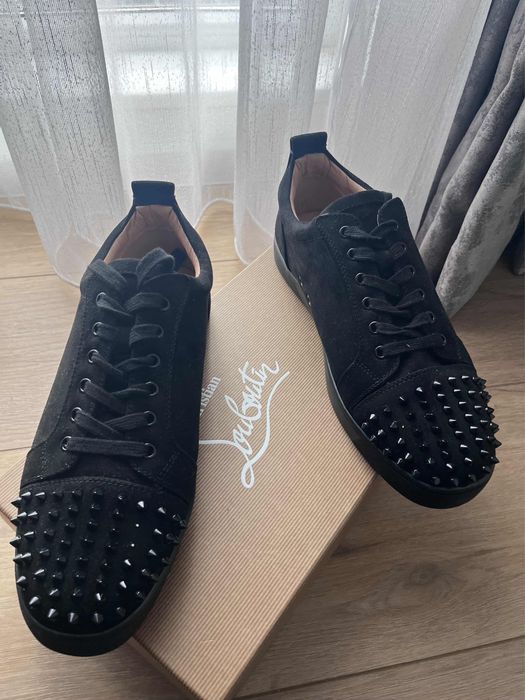 Christian Louboutin обувки