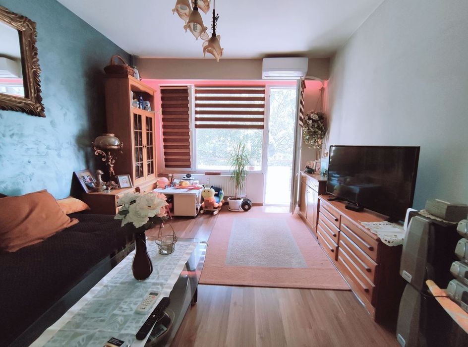 Продава се Двустаен апартамент в Плевен, Сторгозия - 61 кв.м за 1427 €/кв.м - Снимка #1