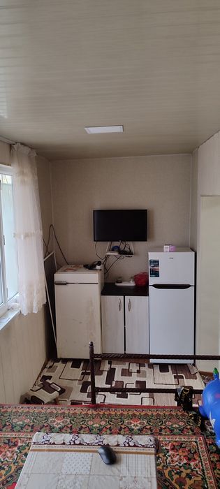 Uy sotiladi eski masjid yonida 4 xonali 1 chi etaj