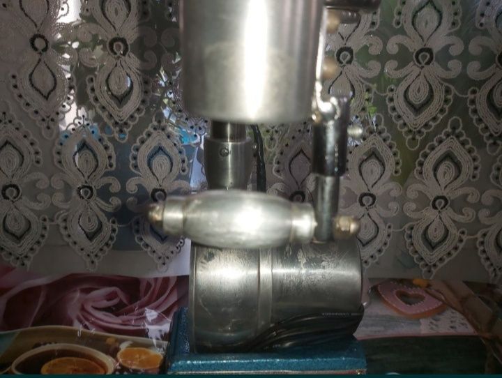 Европейская нитевдевательная машина