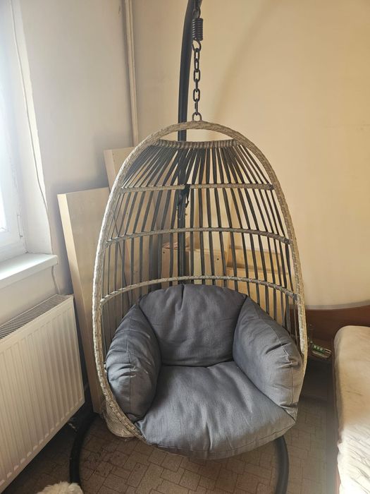 Balansoar  este că și nou cu ridicare persona