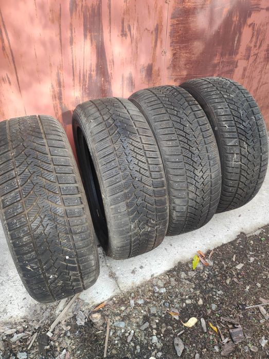 215/55/17 гуми семперит