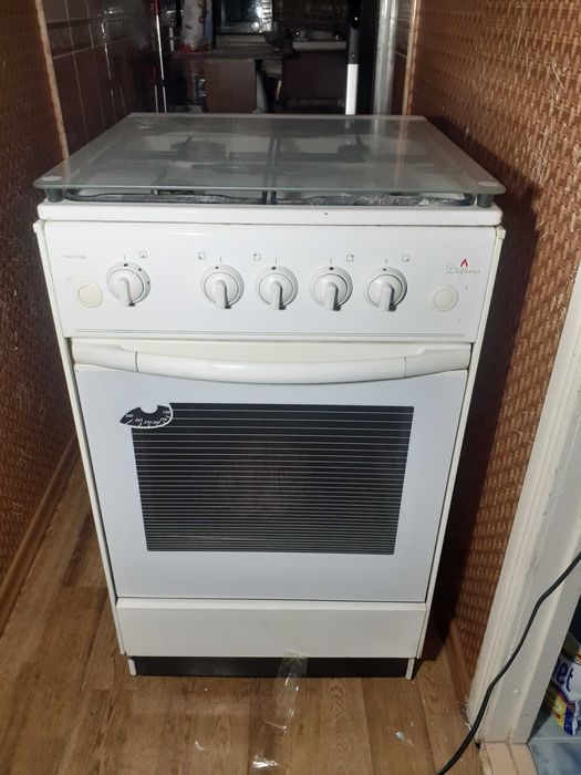 Бесплатно Газовая плитка ДАРИНА Б/У