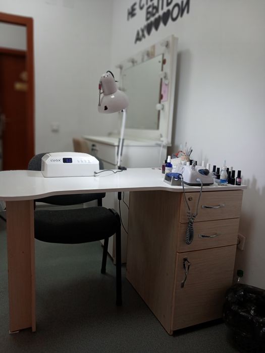 Стол для маникюра