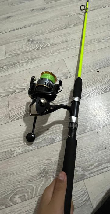 Спиннинг новый !