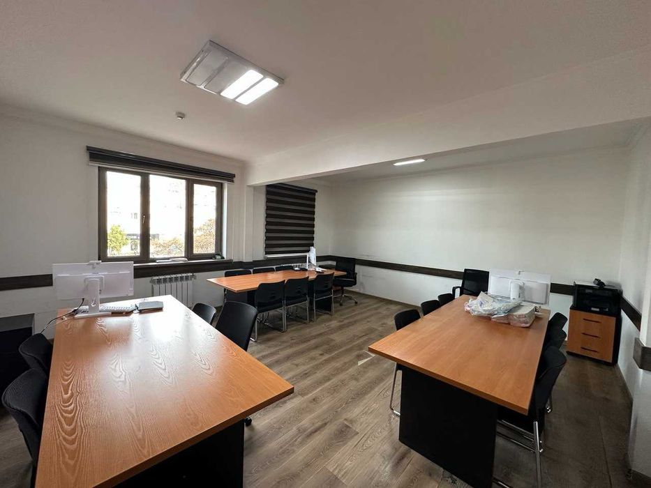 Офис 310м, метро Новза, первая линия, ор-р Nomdor somsa (ТЛ)