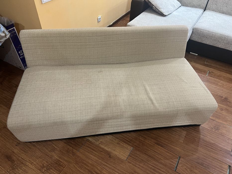 Продается диван.