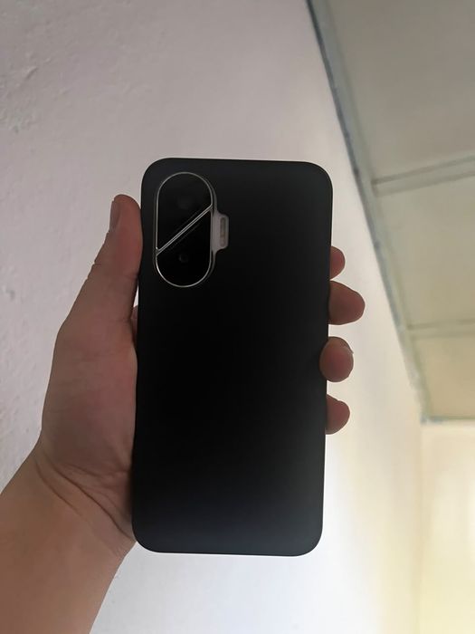 Продам POCO F7 — мощный смартфон