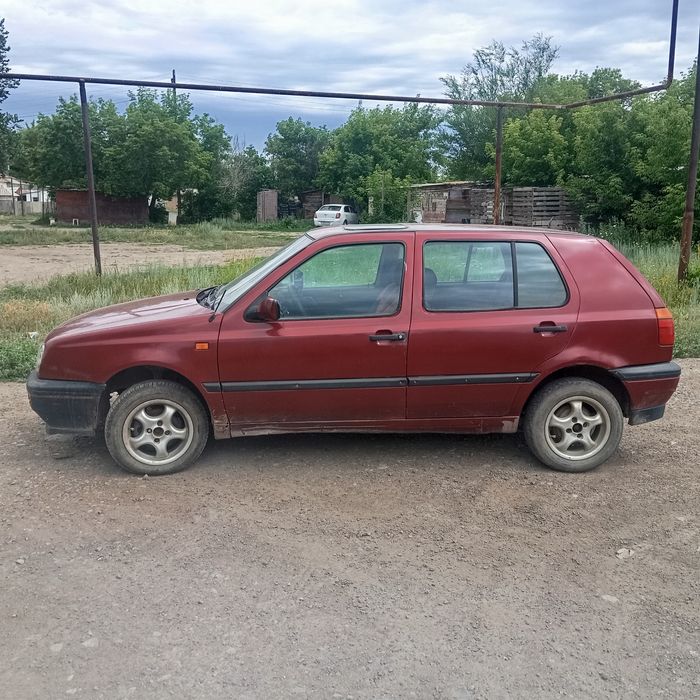 Продам машину гольф 3