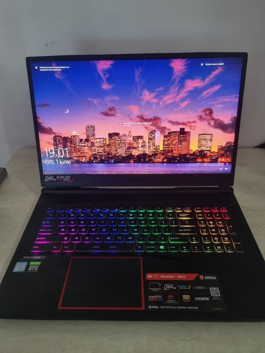 Laptop Gaming Msi Raider 9SG