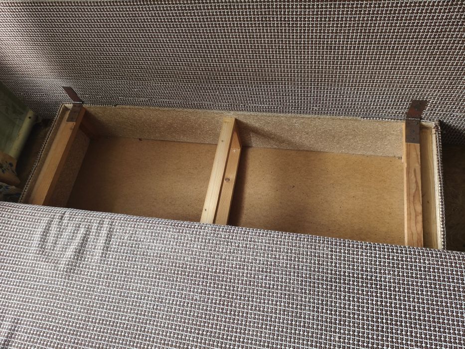 Диван Евро книжка