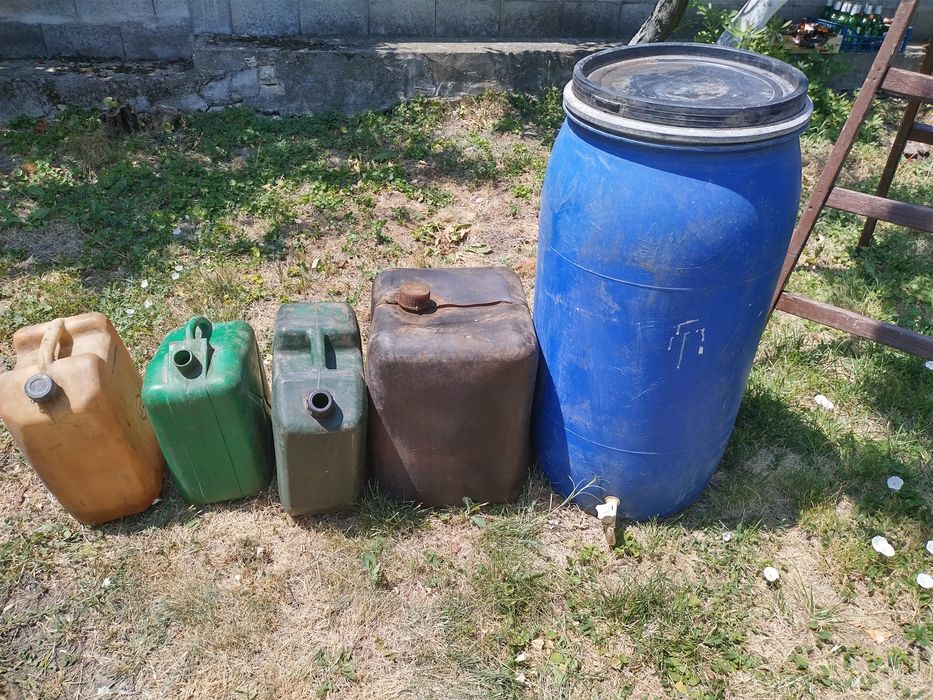 Туби за нафта плюс Бидон за нафта с канелка