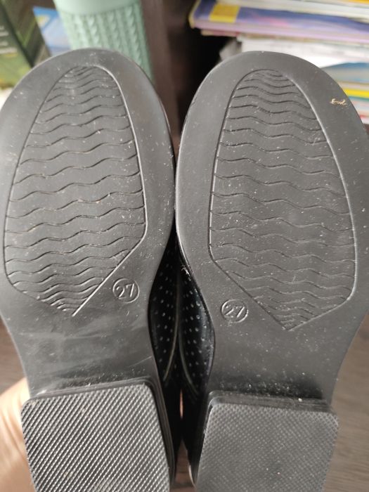 Детские туфли новые.