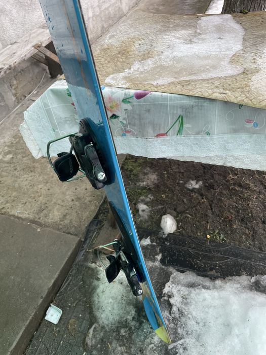 Snowboard. 147cm. Usor negociabil