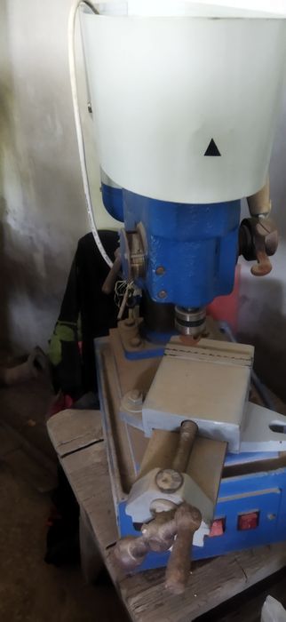Продам сверлильный станок высшего качества новый