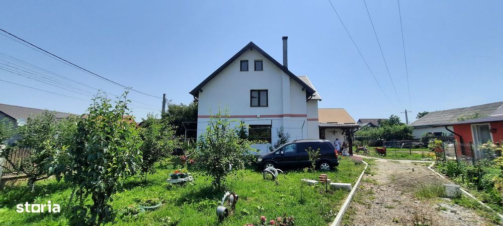 Casa cu etaj in Catamarasti Deal