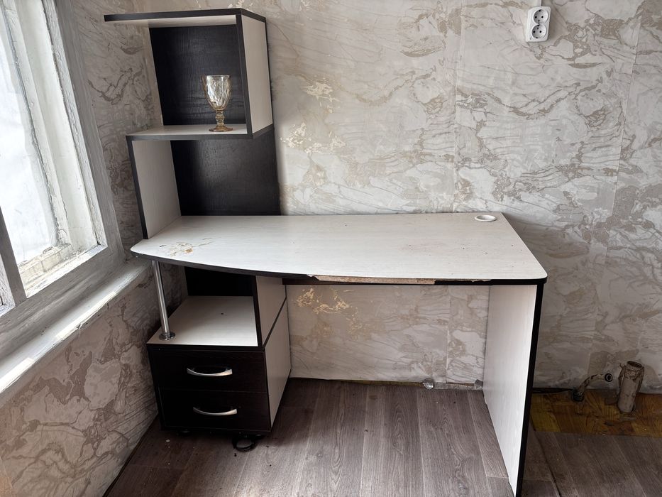 компютерный стол