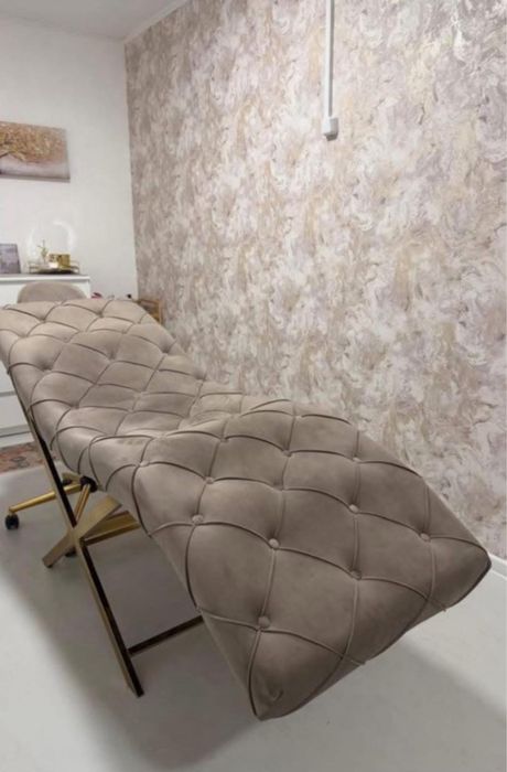 Продавам кушетка за миглопластика/козметик