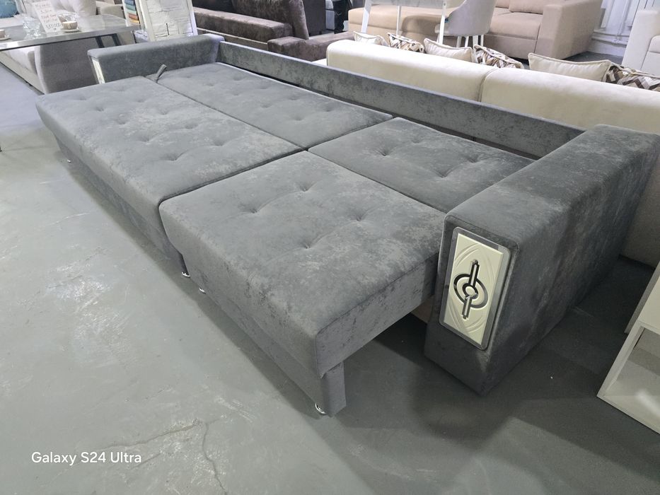 Диваны пружинные 3.30 м.