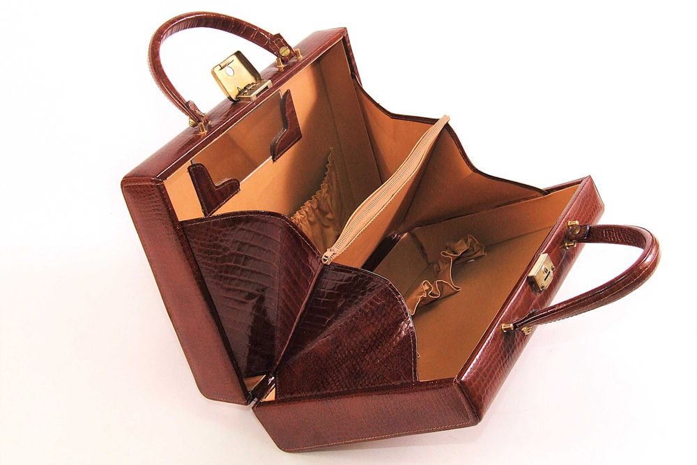 Geanta DIPLOMAT dama, piele naturala aligator, cheita, Made in England, NOUA