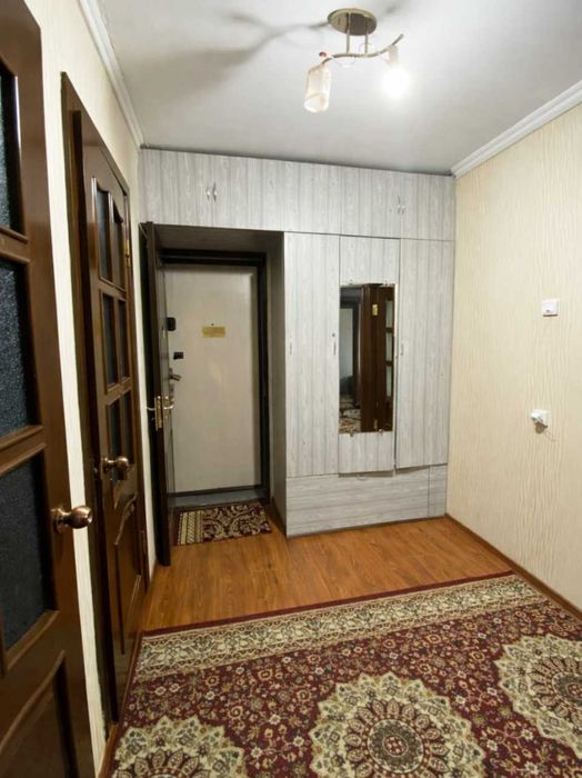 15-кварталда барча шароитли квартира кизларга ва аёлларга без маклера