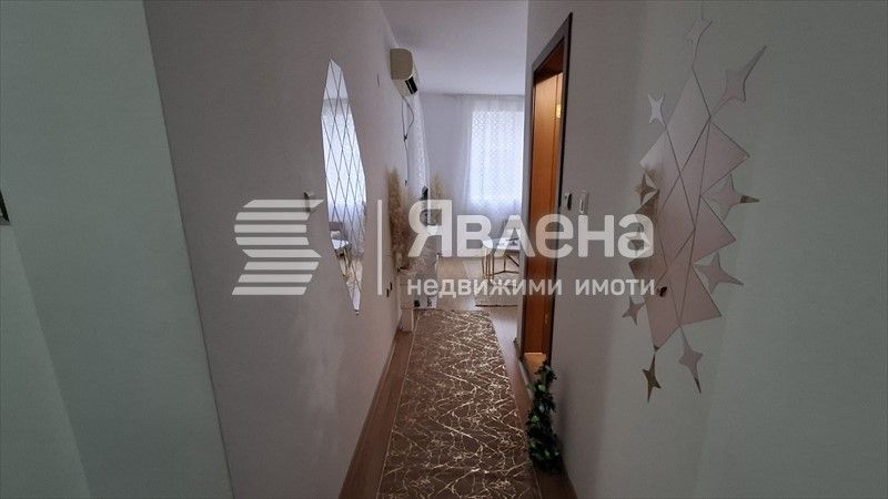 Продава се Тристаен апартамент в к.к. Слънчев бряг - 72 кв.м за 1033 €/кв.м - Снимка #1