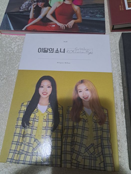 Кей поп албуми,стикери,дискове,плакати