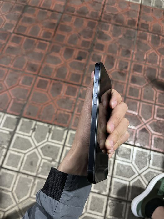 Iphone 15 pro max karobka