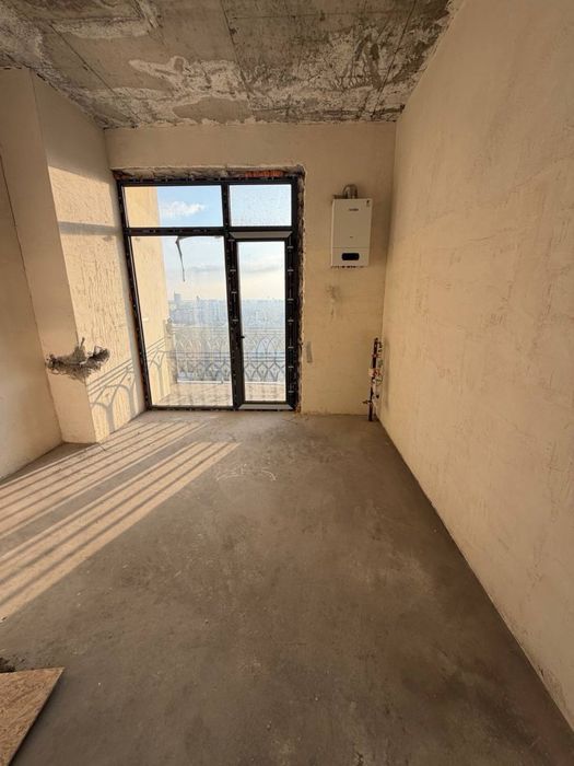 3 xona karopka Novostroyka