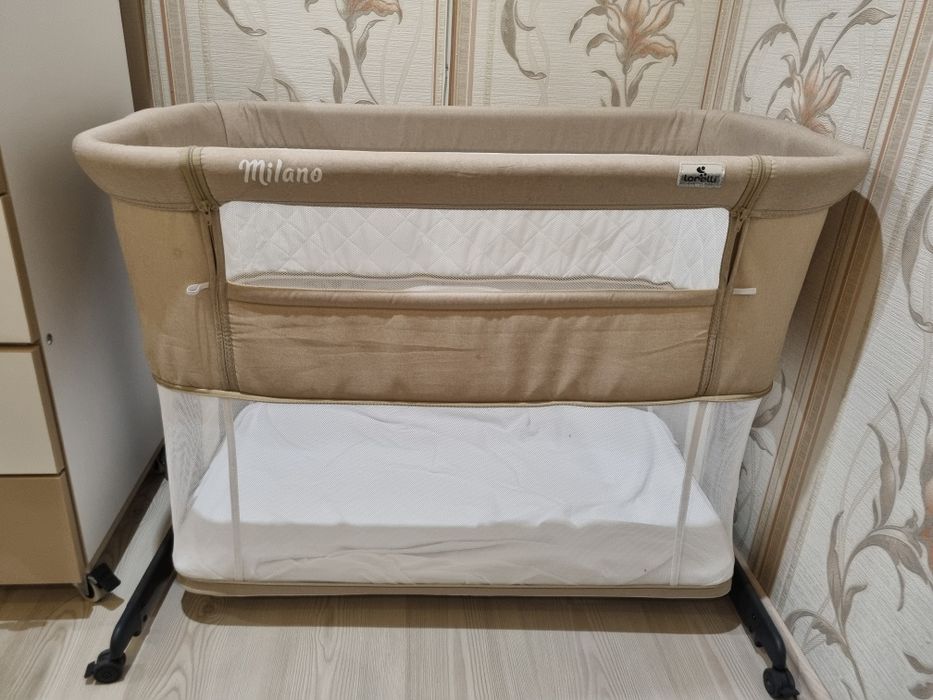 Кошара next to me