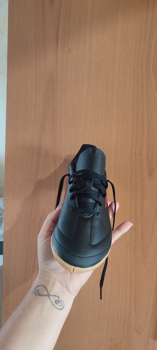 Продаю бутсы Adidas оригенал