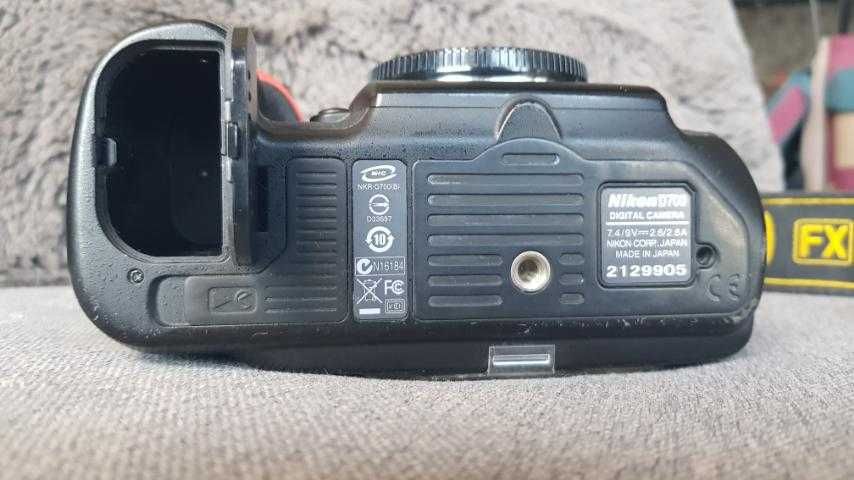 Nikon D700 body – Легендарно FX тяло, Супер запазено! 21,000 кадъра.