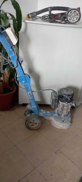 Masini de slefuit, buceardat, frezat beton si mozaic