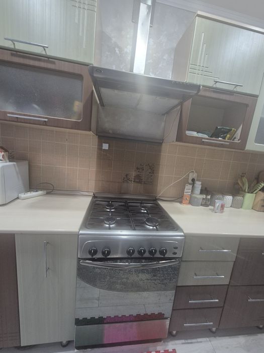 Продам кухонный гарнитур