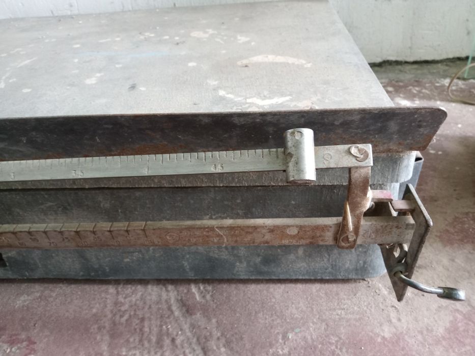 Тарози весы сотилади