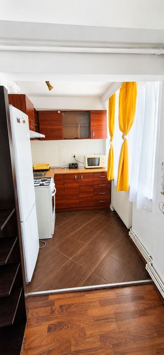 Proprietar închiriez apartament 2 camere ultracentral