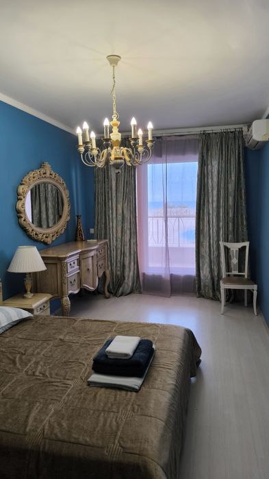 Дава се под наем Двустаен апартамент в Варна, Погреби - 82 кв.м за 494.7 € - Снимка #1