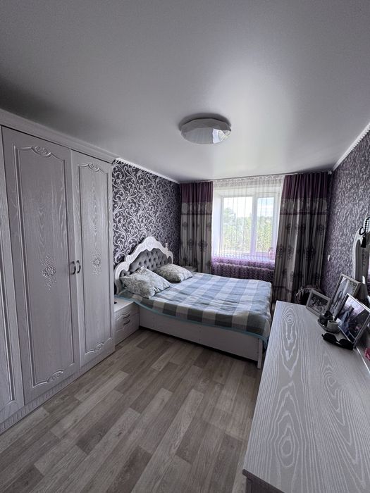 Продам 4-х комнатную квартиру