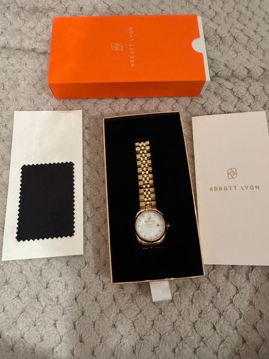 MINI GOLD PEARL LINK BELGRAVIA 30 дамски часовник Abbot Lyon