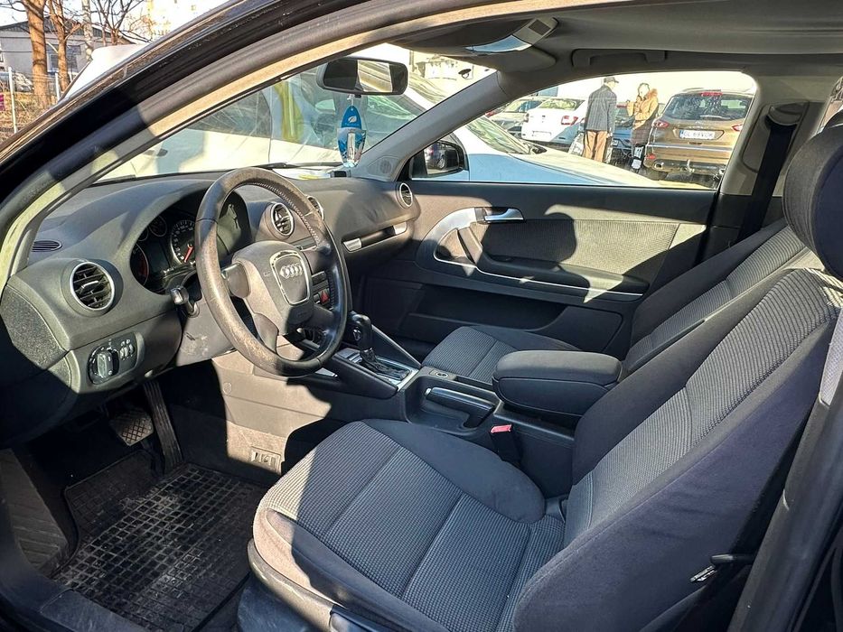 Vând Audi A3 Automată