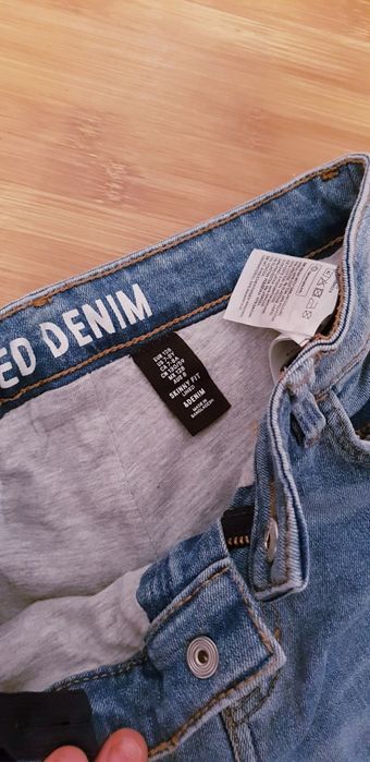 H&m 7/8ani/ 128cm