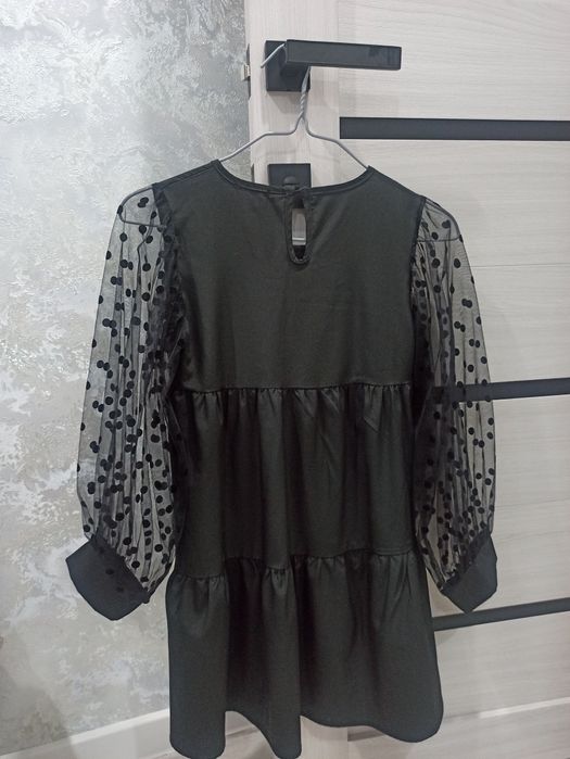 Продам платье на девочку