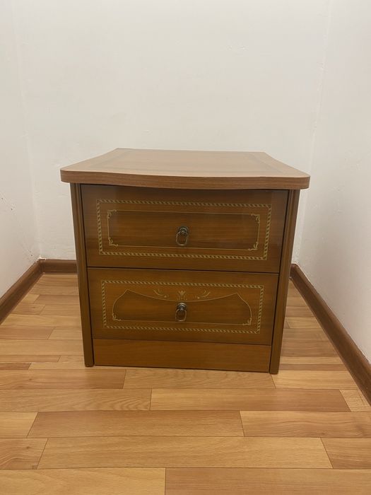 Тумбочка два штука